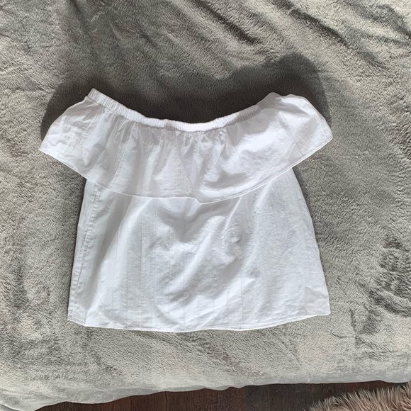 Levi Off-Shoulder White Top - Picture 2 of 3